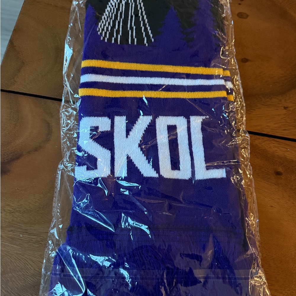 Viking’s SKOL Scarf